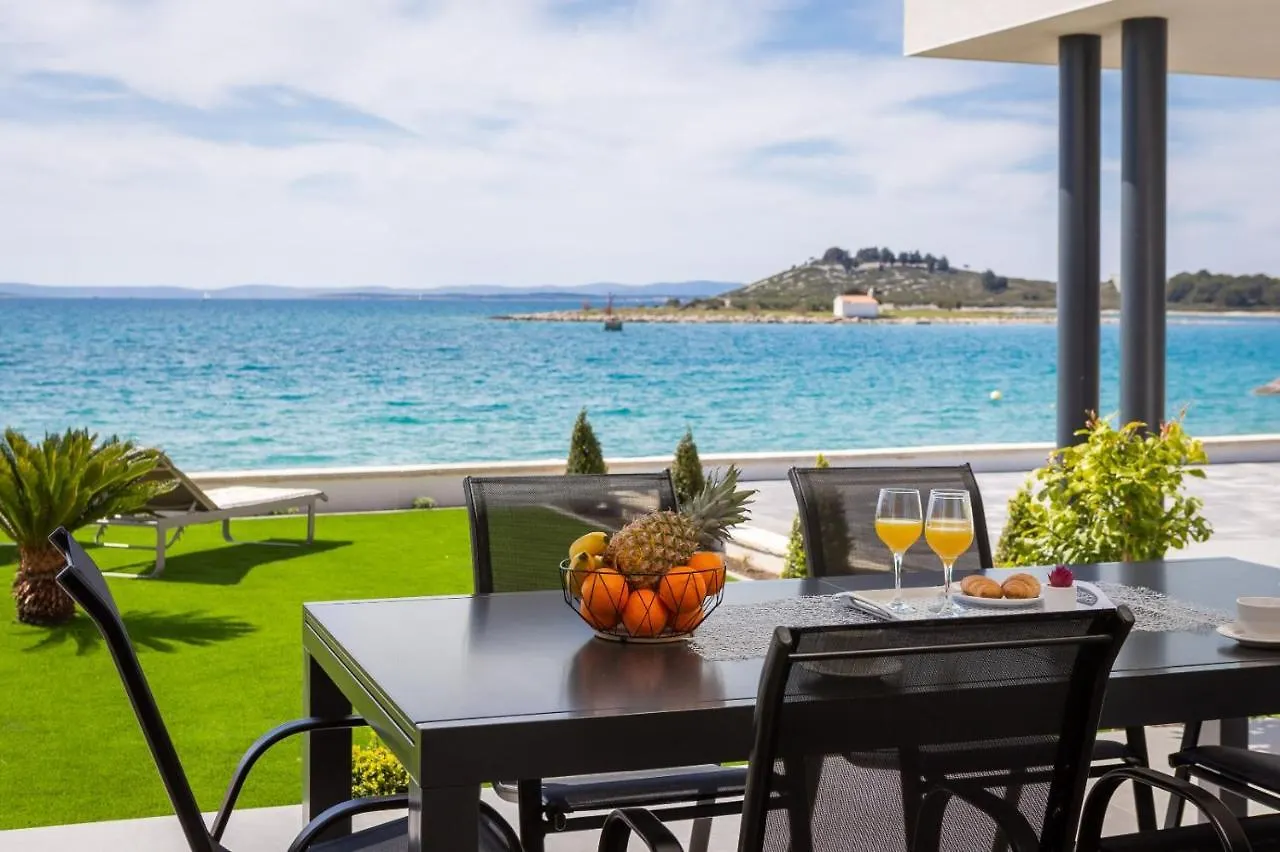 Luxury Apartment Sea Pakostane