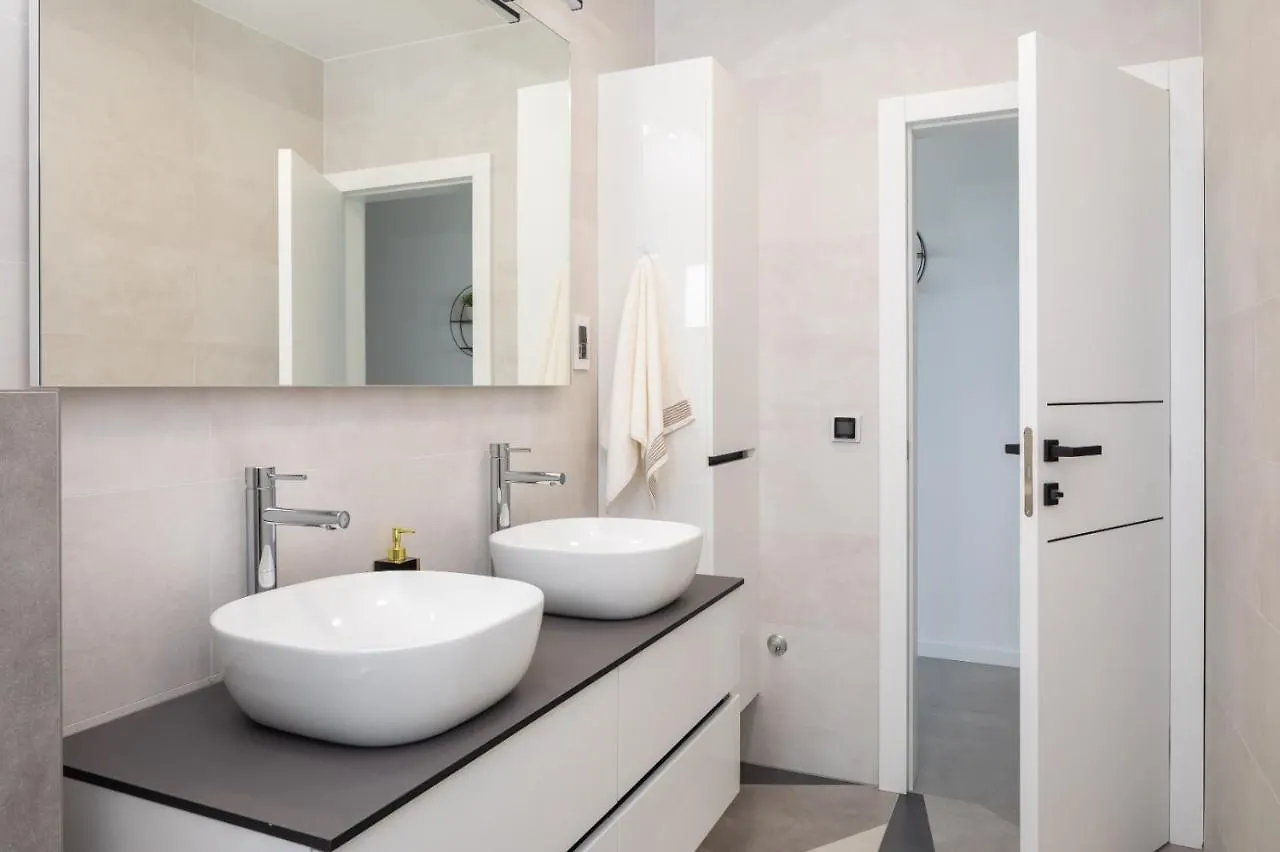 Luxury Apartment Sea Pakostane