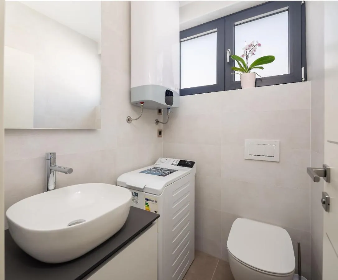 Luxury Apartment Sea Pakostane