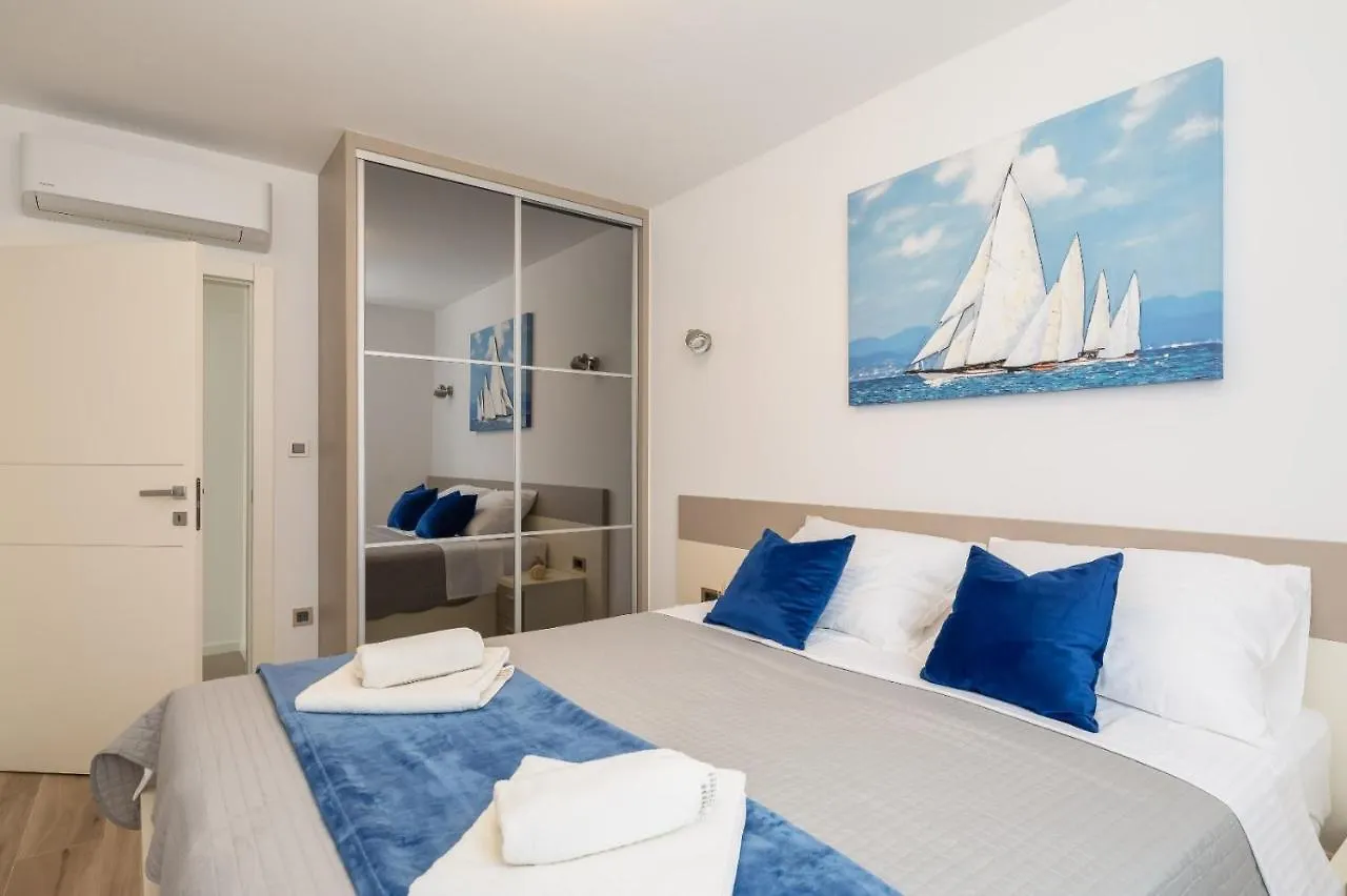Luxury Apartment Sea Pakostane