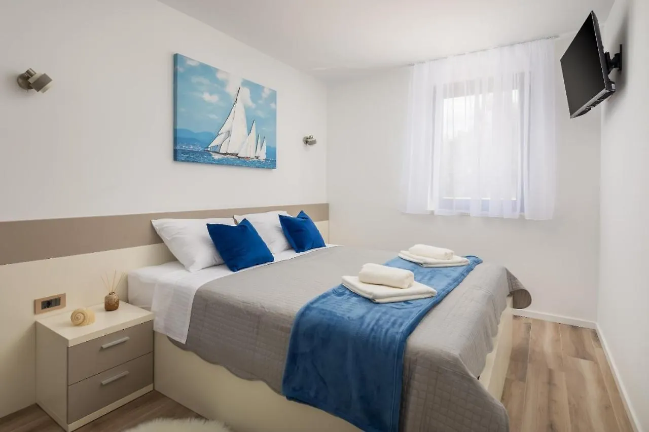 Luxury Apartment Sea Pakostane