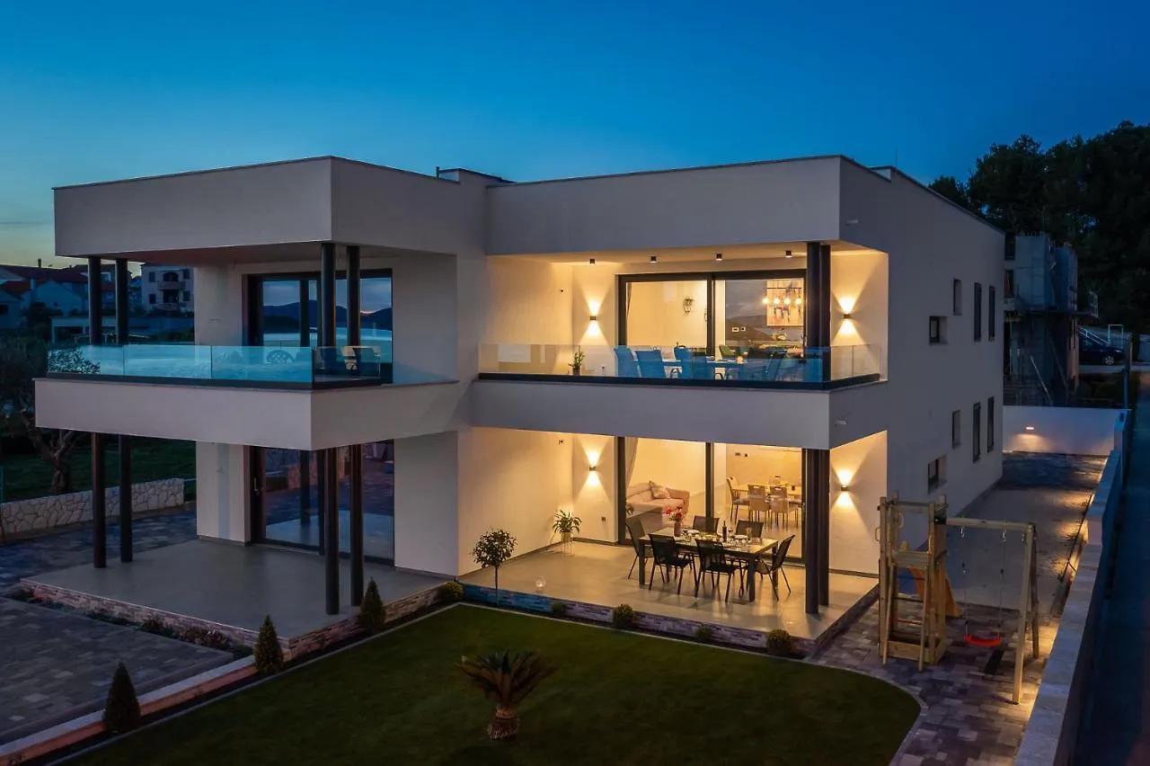 Luxury Apartment Sea Pakostane